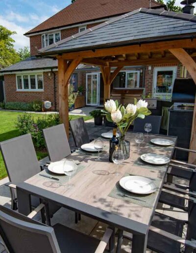 laurel-hill-gardens-Leith-Way-entertainment-garden-dining-area-2
