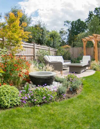 laurel-hill-gardens-Hydon-Grove-Oak-Pergola-garden-10