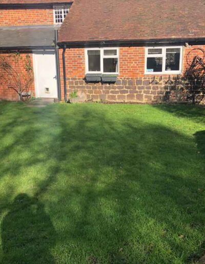 laurel-hill-gardens-lakeside-country-garden-before-7