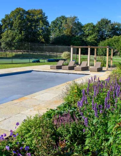 laurel-hill-gardens-burrows-hill-flowers-and-swimming-pool